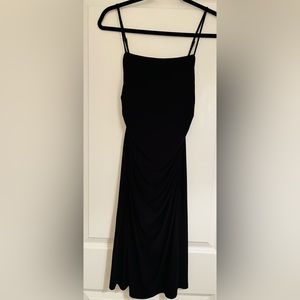 Black soft fitted dress: Laundry by Shelli Segal